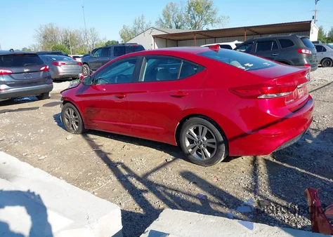 2017 Hyundai Elantra Se z USA, uszkodzony, nr VIN 5NPD84LF9HH037578